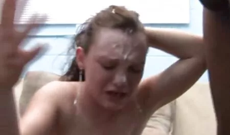 Devant le miroir, porn annee 70 un homme baise gymnaste russe dans différentes poses.