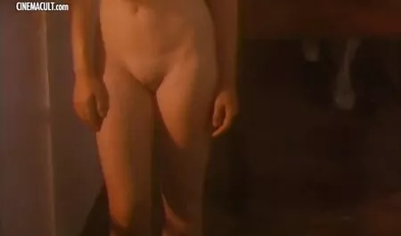 Deux lesbiennes sur classic mom son porno un membre.