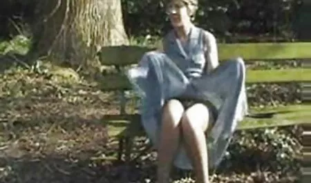 Fille porn annee 70 Blonde gauche pénis masseur dans sa chatte