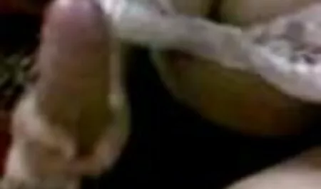 Joufflu fille russe porno francais classic tenue et masturbation