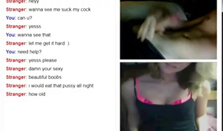 Haut erotic classic tube sur pattes Babe dans une jupe courte, enregistrements, solo, l'érotisme sur la caméra