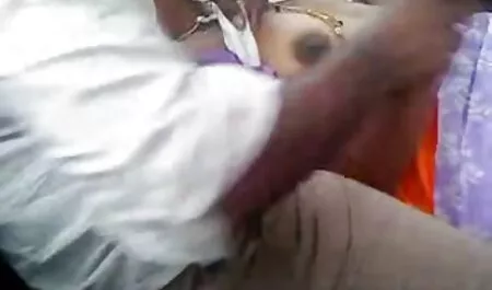 Jeune brunette brutalement baisée sur porn classic la plage par une brute homme avec chien style